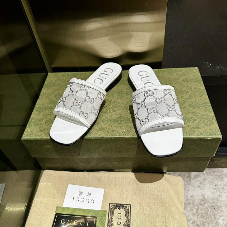 Picture of Gucci Slippers _SKUGuccisz35-40h05012217